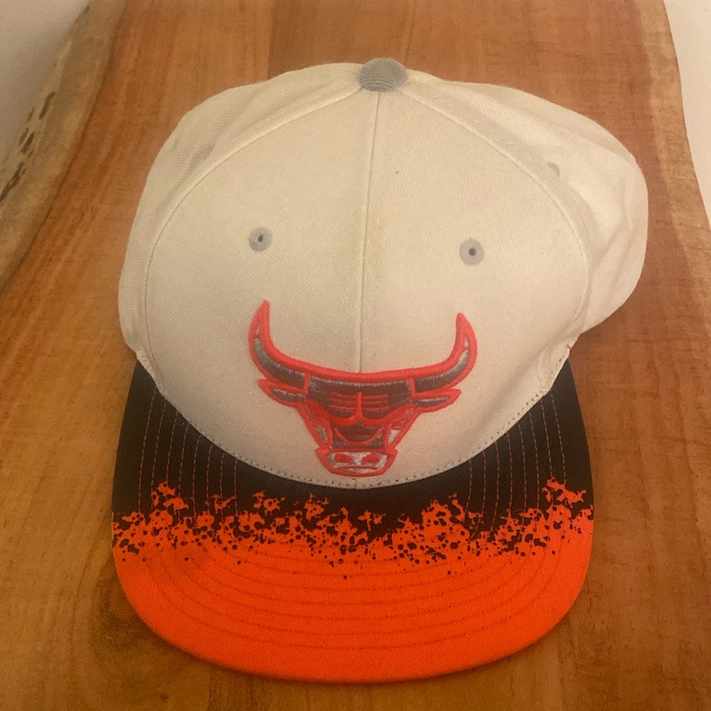 Chicago Bull’s Snapback Hat | Mitchell & Ness | Vintage